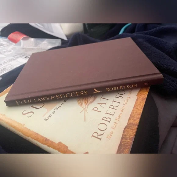 Ten Laws for Success: Keys to Win in Work, Family, and Finance 
By Pat Robertson - Picture 6 of 11